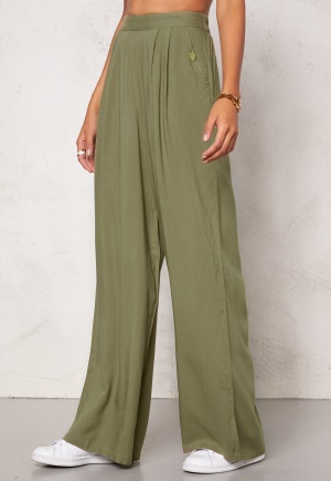 Chiara Forthi Ultra Soft Wide Pants Khaki green XS