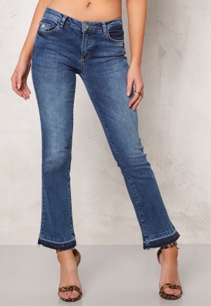 ONLY Nadia Cropped Flare Jeans Medium Blue Denim 27/32