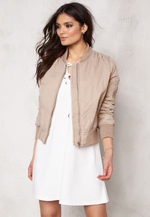 Rut & Circle Kate Quilt Bomber Jacket Sand Stone 40