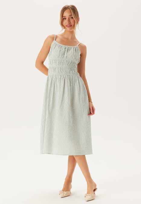 BUBBLEROOM Seersucker Smock Dress