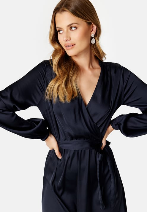 BUBBLEROOM Gisele Satin Midi Dress