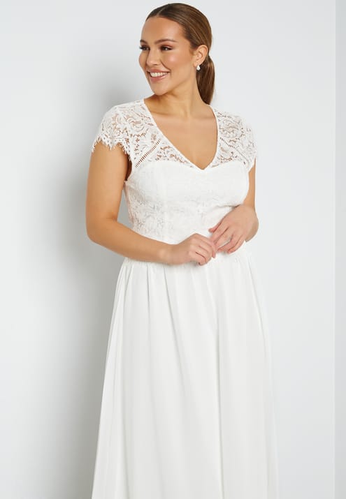 Bubbleroom Occasion Open Back Lace Gown