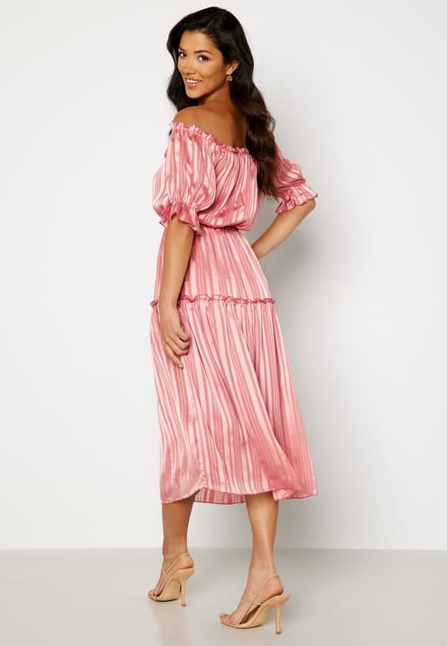 Bubbleroom Occasion Freeda off Shoulder Dress 