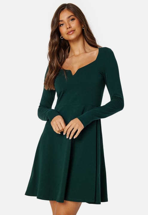 BUBBLEROOM Square V-neck L/S Skater Dress