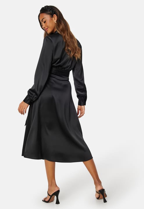 BUBBLEROOM Terilee Satin Wrap Dress