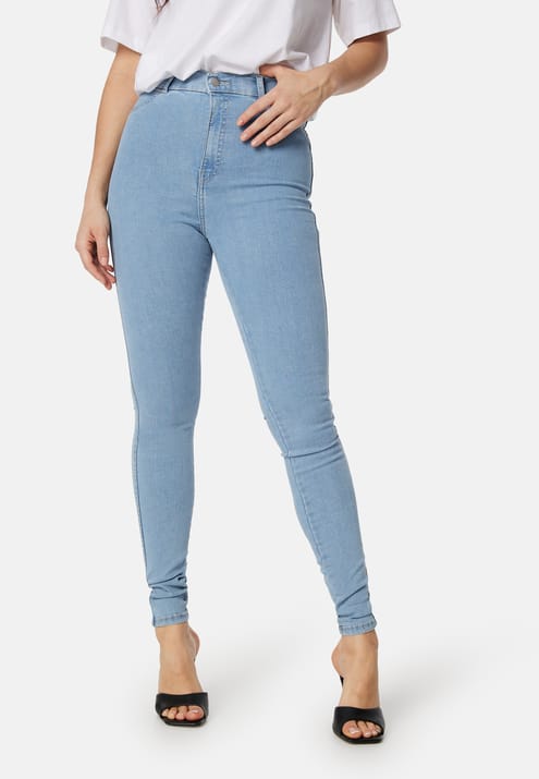 Dr. Denim Solitaire