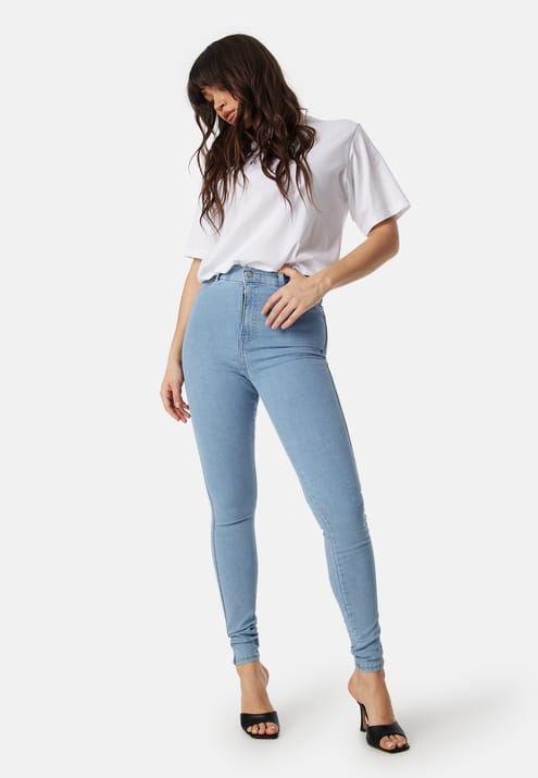 Dr. Denim Solitaire