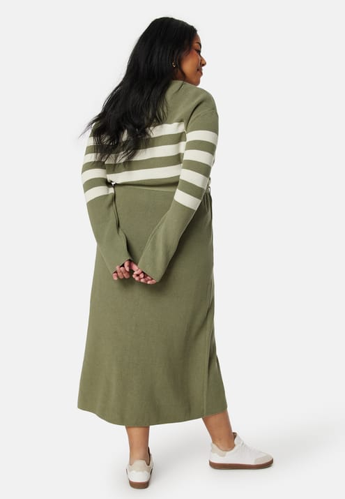 Happy Holly Striped O-neck  Knitted Dress