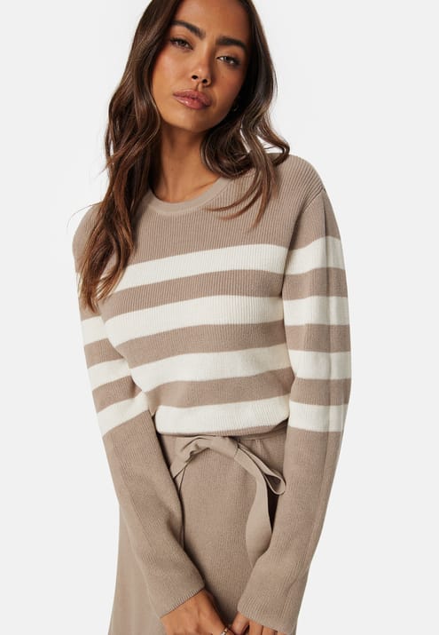 Happy Holly Striped O-neck  Knitted Dress