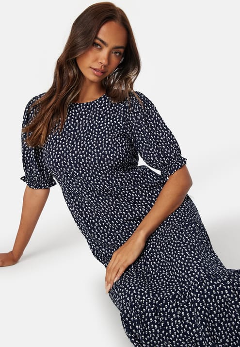 Happy Holly Puff Sleeve Viscose Midi Dress