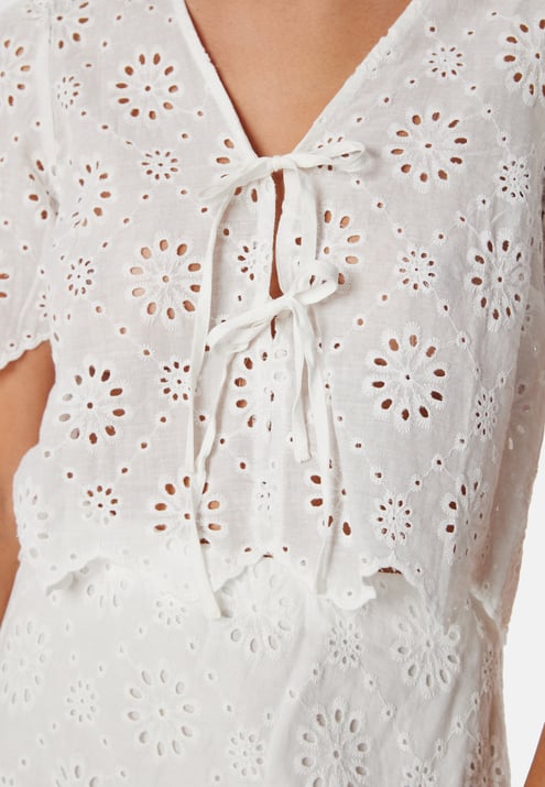 BUBBLEROOM Broderie Anglaise Blouse