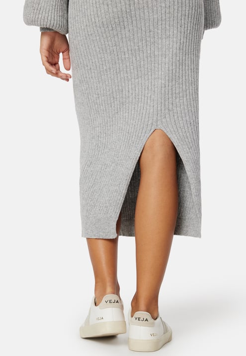 BUBBLEROOM Round Neck Rib Knitted Midi Dress 