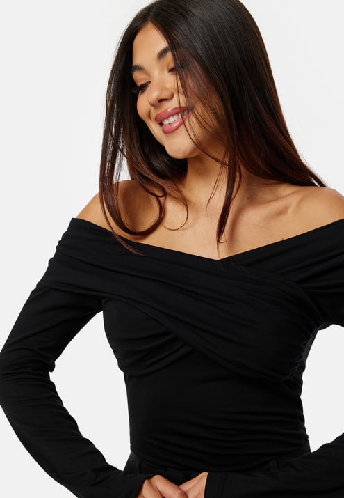 BUBBLEROOM Off Shoulder Long Sleeve Top