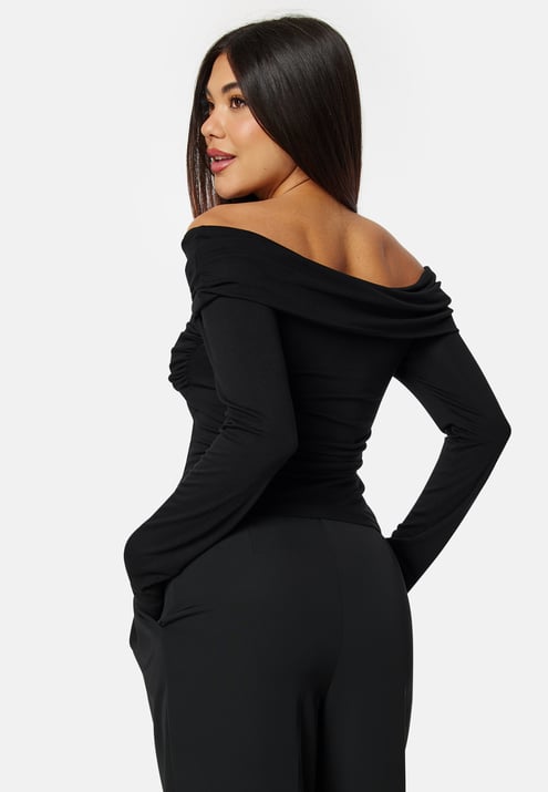 BUBBLEROOM Off Shoulder Long Sleeve Top
