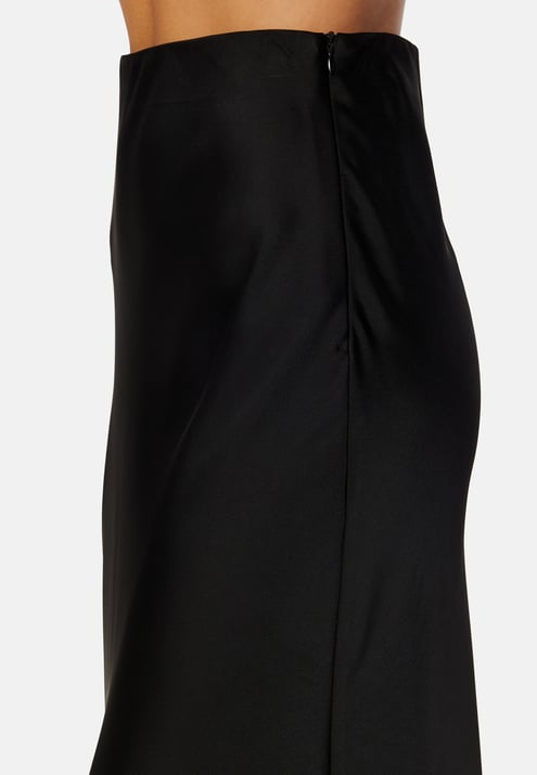 BUBBLEROOM Midi Satin Skirt