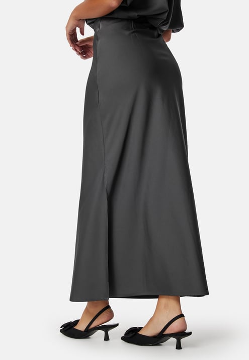 BUBBLEROOM Slit Satin Maxi Skirt