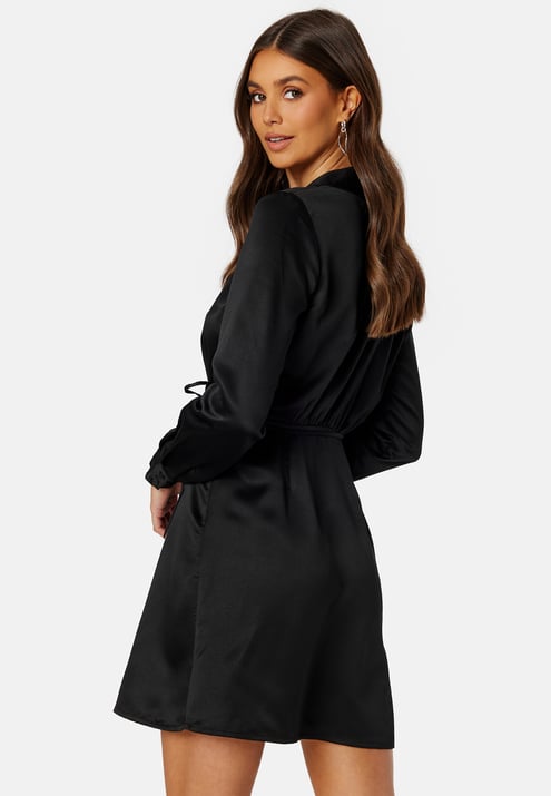 BUBBLEROOM Destinee wrap dress