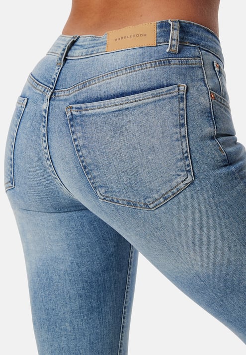 BUBBLEROOM Tory Low Bootcut Jeans