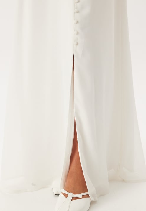Bubbleroom Occasion Butterfly Sleeve Button wedding gown
