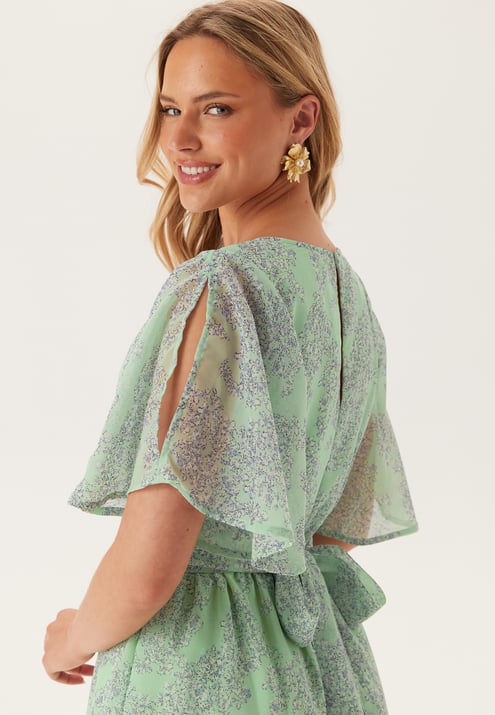 Bubbleroom Occasion Butterfly Sleeve Midi Dress