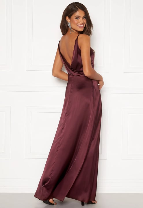 Bubbleroom Occasion Drapy-Back Slit Satin Gown