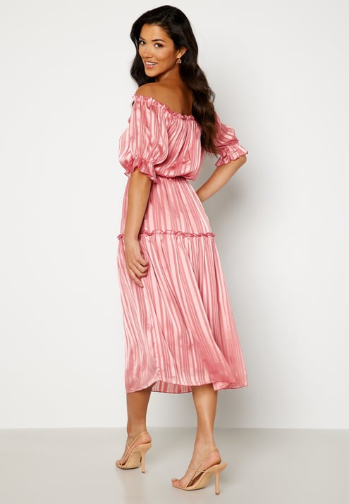 Bubbleroom Occasion Freeda off Shoulder Dress 