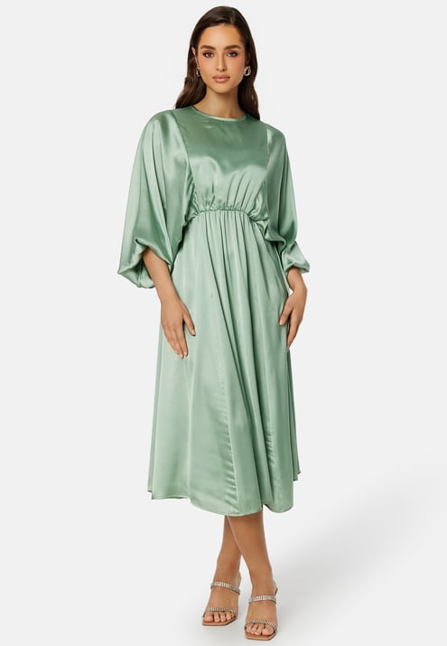Bubbleroom Occasion Khrista Satin Dress