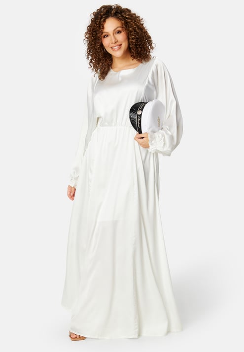 Bubbleroom Occasion Khrista Satin Maxi Dress