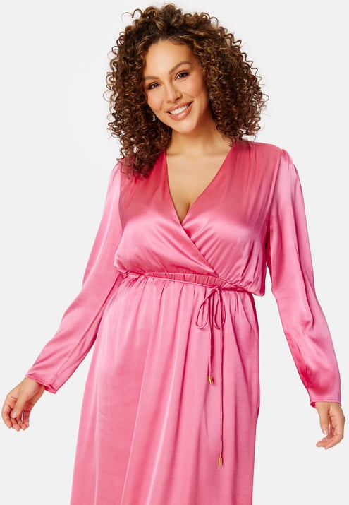 Bubbleroom Occasion Rae Satin Dress