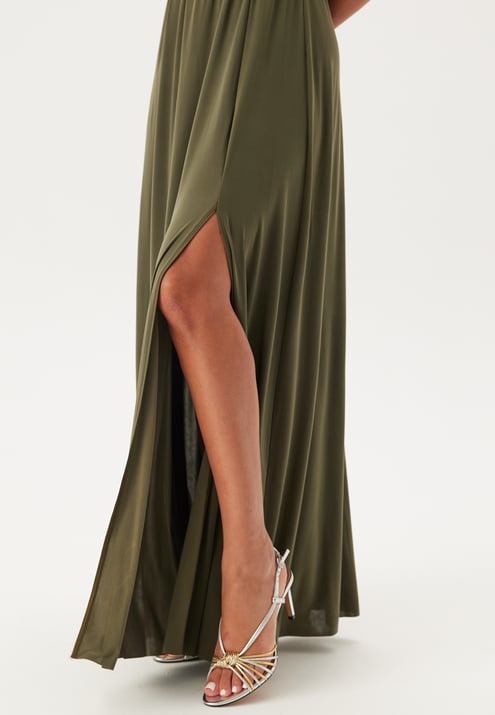 Bubbleroom Occasion Waterfall Soft Gown