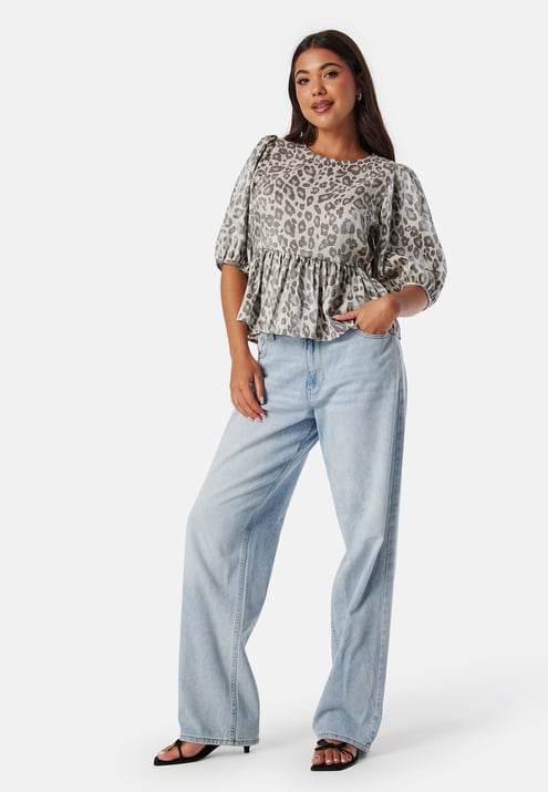 BUBBLEROOM Round Neck Puff Sleeve Blouse 