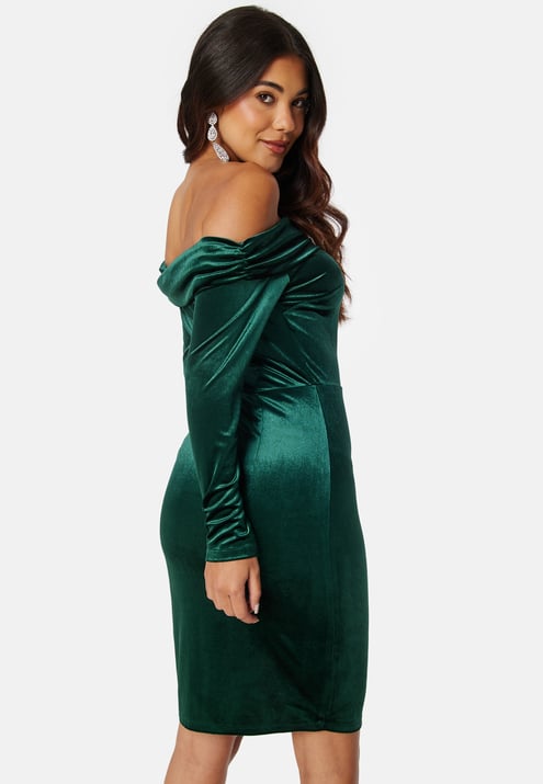 BUBBLEROOM Sofielle Velvet Dress