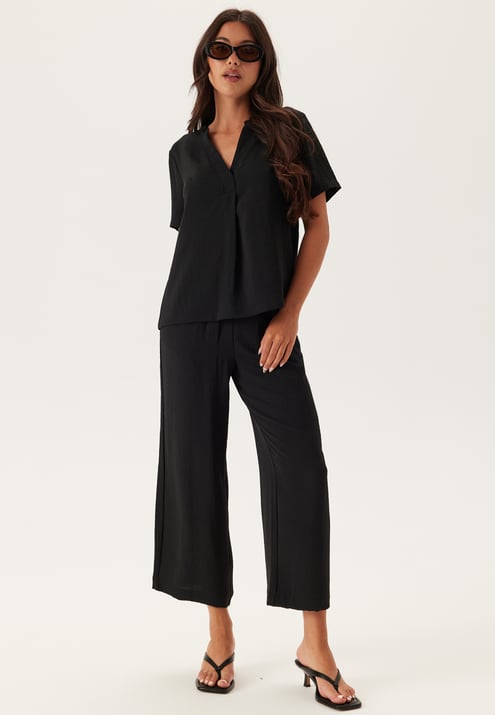 BUBBLEROOM V-neck Blouse