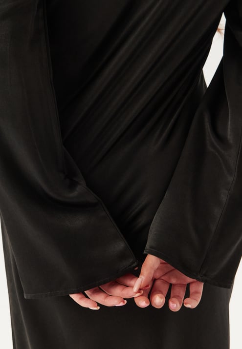 BUBBLEROOM Waterfall Midi Satin Dress