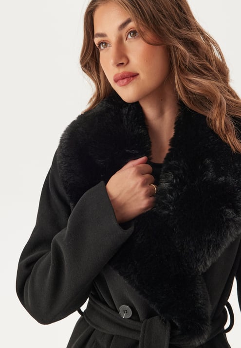 Chiara Forthi Fur Collar Belted Wool Blend Coat