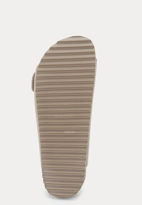 Colors of California Vintage Leather Sandal