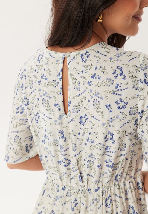 Happy Holly Butterfly Sleeve Viscose Midi Dress
