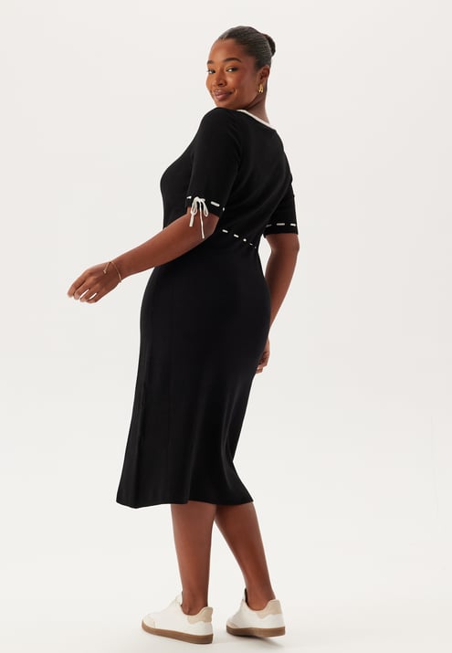 Happy Holly Knitted Bow Dress