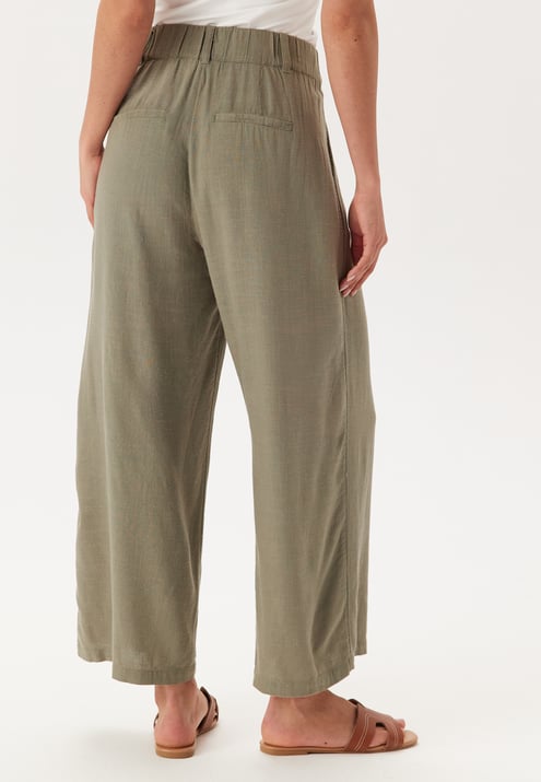 Happy Holly Linen Pants