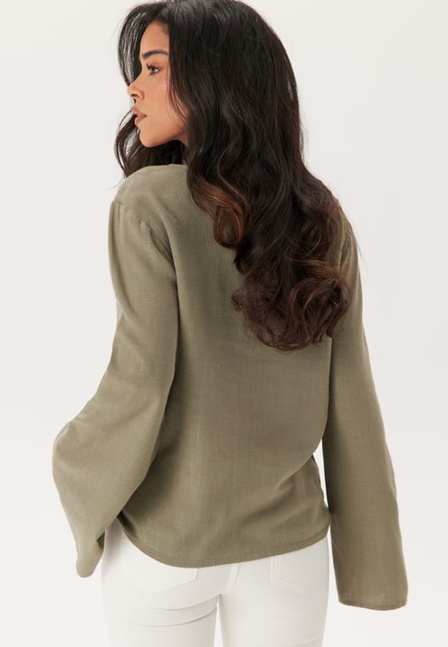 Happy Holly Linen Wide Sleeve Blouse