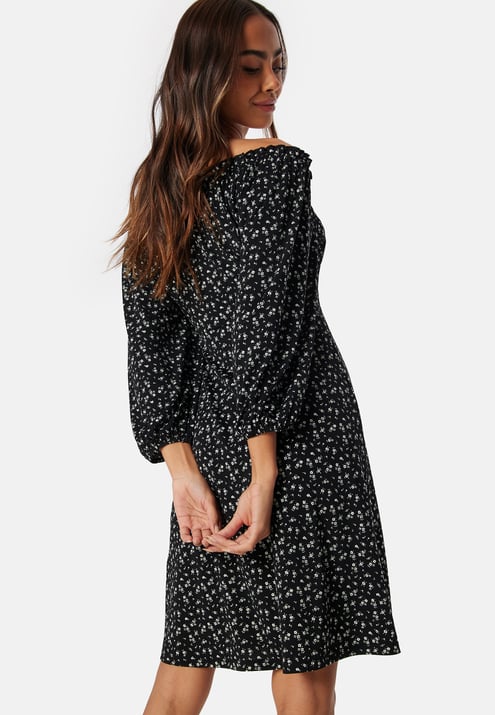 Happy Holly Soft Puff Sleeve Dress