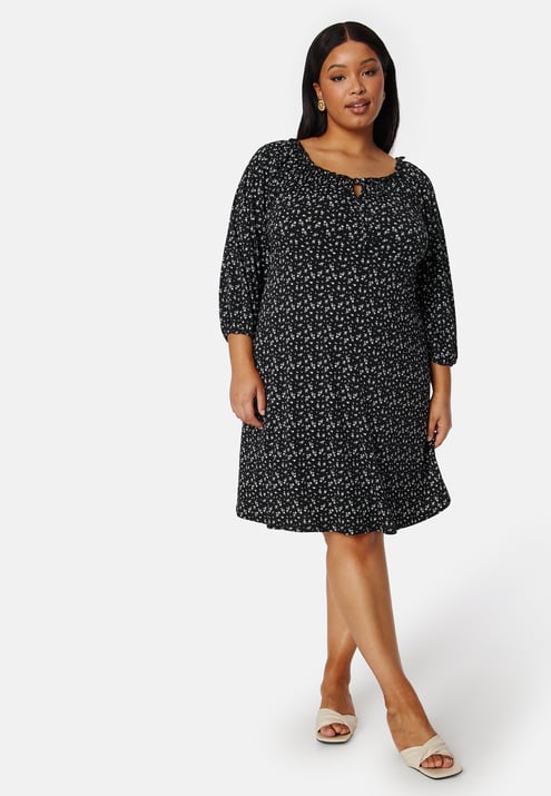 Happy Holly Soft Puff Sleeve Dress