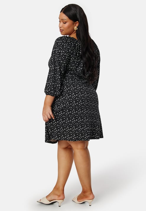 Happy Holly Soft Puff Sleeve Dress