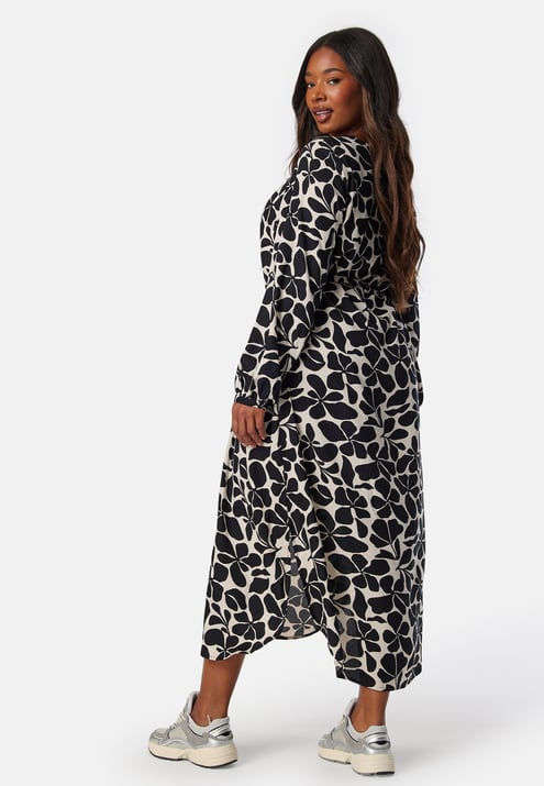 Happy Holly V-neck Viscose Dress