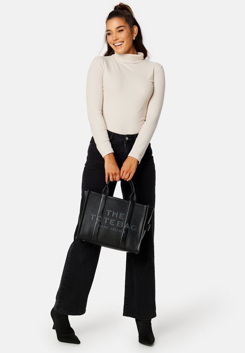 Marc Jacobs The Medium Leather Tote