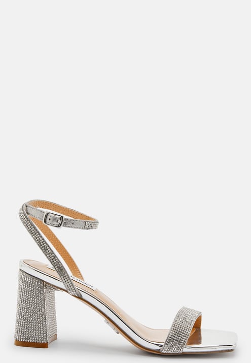 Steve Madden Luxe-R Sandal