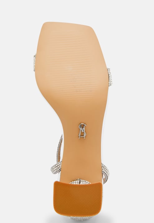 Steve Madden Luxe-R Sandal