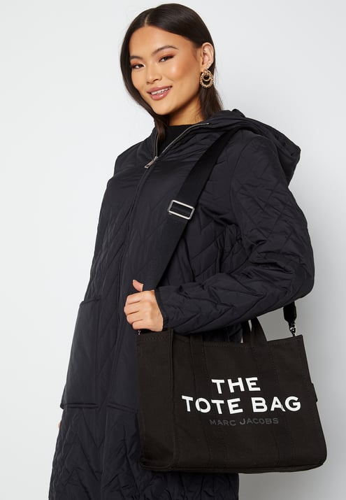 Marc Jacobs The Medium Traveler Tote