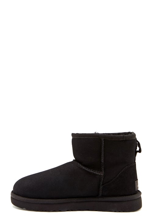 UGG Classic Mini II
