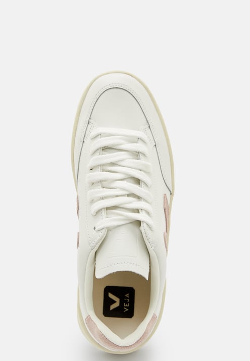 VEJA V-12 Sneaker